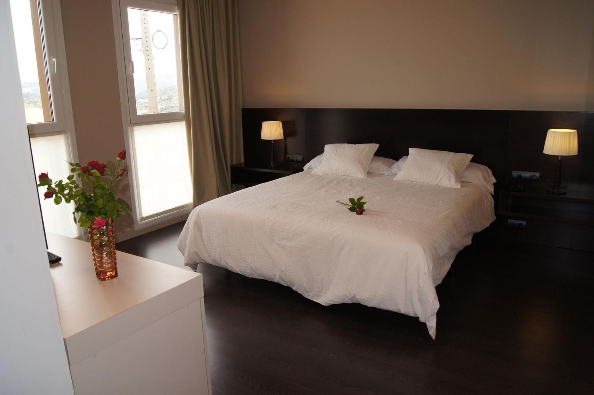 Hotel Rural Valdorba Sansoain Номер фото