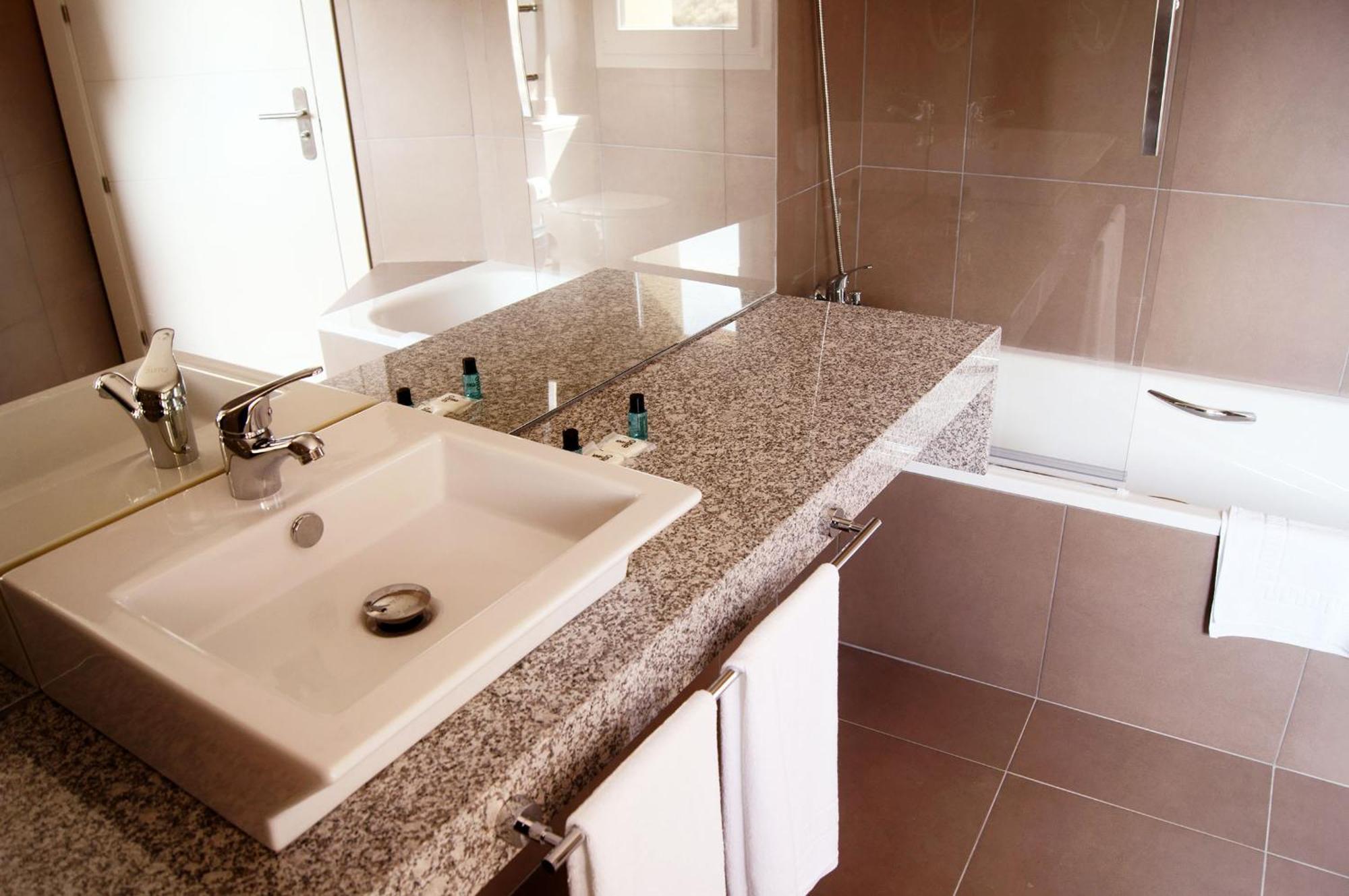 Hotel Rural Valdorba Sansoain Номер фото