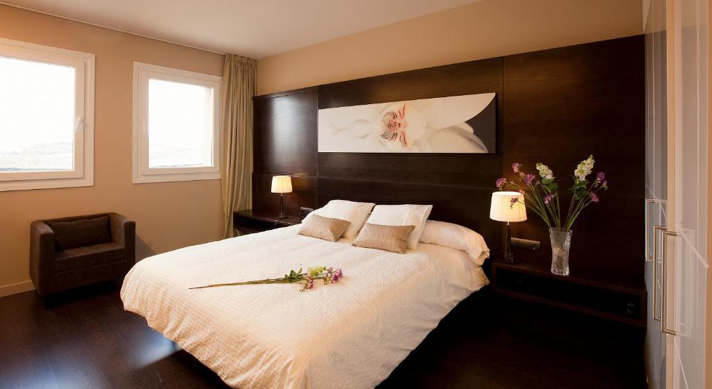 Hotel Rural Valdorba Sansoain Екстер'єр фото